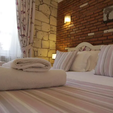 Alanarin アラカティ