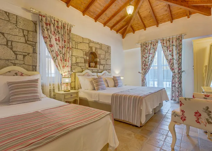 Hotel Alanarin 3*