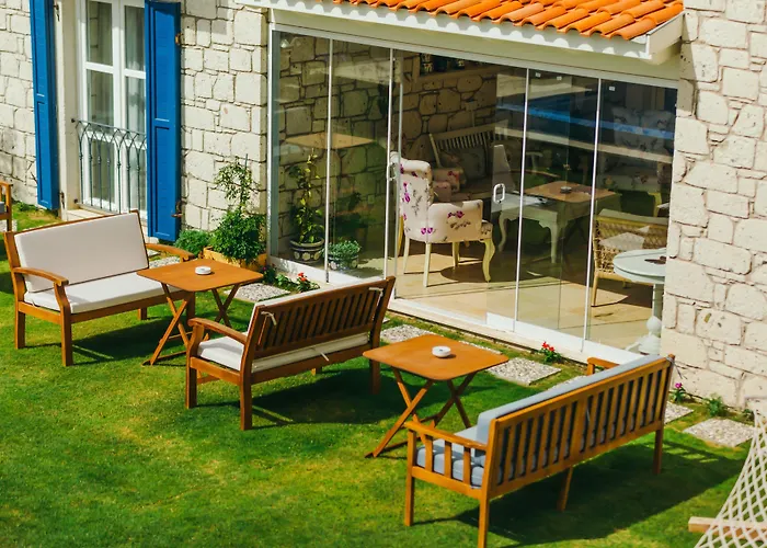 Alanarin Hotel 3*